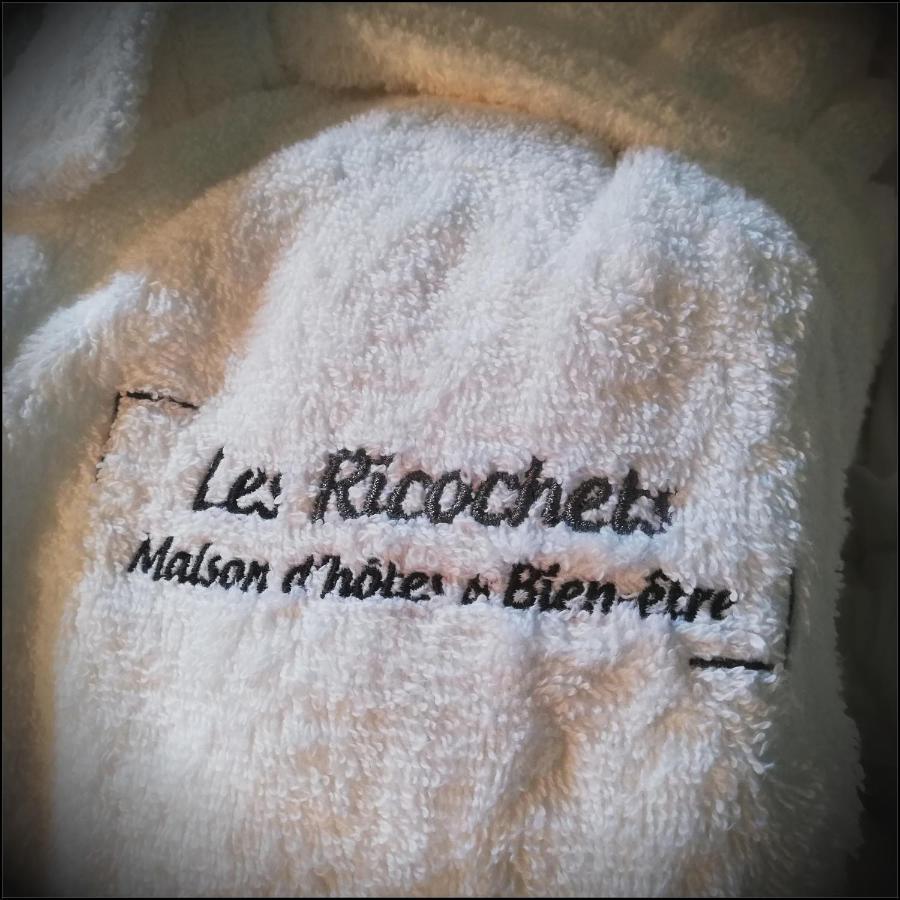 Les Ricochets - Maison D'Hotes Saint-Denis-lès-Martel المظهر الخارجي الصورة